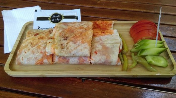 Sakli Bahce Kafe